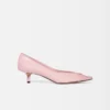 The low Tourni heels Low twisted pumps The low Tourni heels Low twisted pumps