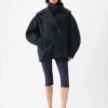 The Ovalo peacoat Round peacoat The Ovalo peacoat Round peacoat