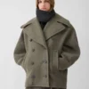 The Ovalo peacoat Round peacoat The Ovalo peacoat Round peacoat