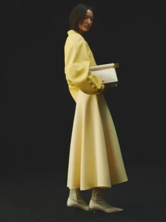 The Rond Carré clutch Take-out clutch