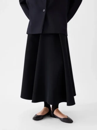 The Triangle skirt Flared maxi skirt The Triangle skirt Flared maxi skirt